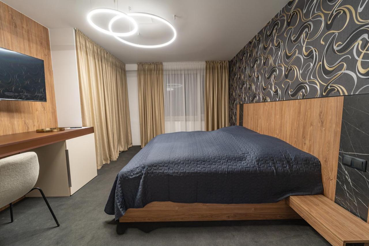 Hotel Zemplin Требішов Екстер'єр фото