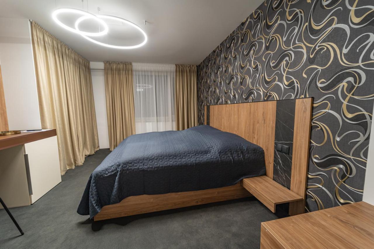Hotel Zemplin Требішов Екстер'єр фото